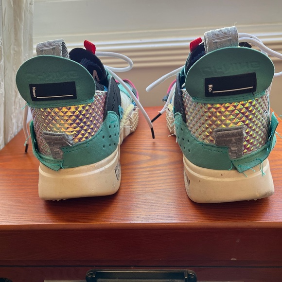 LI-NING DECONSTRUCTED ESSENCE 2 SNEAKER MEN'S SIZE 8 (RARE!) - Picture 4 of 13